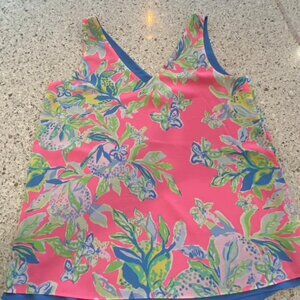 Lilly Pulitzer Florin sleeveless v-neck. Size XS REVERSIBLE! Pink, blue & green